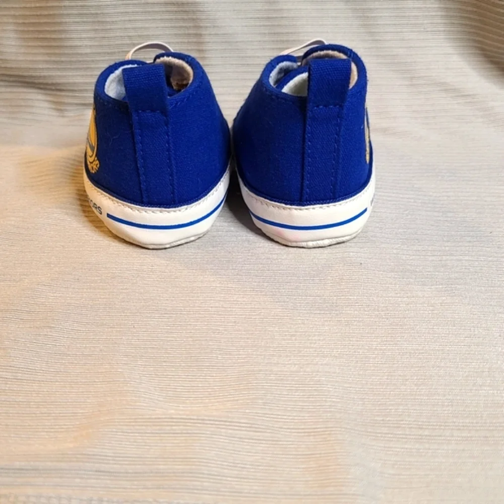 Baby Fanatics Warriors Crib Shoes